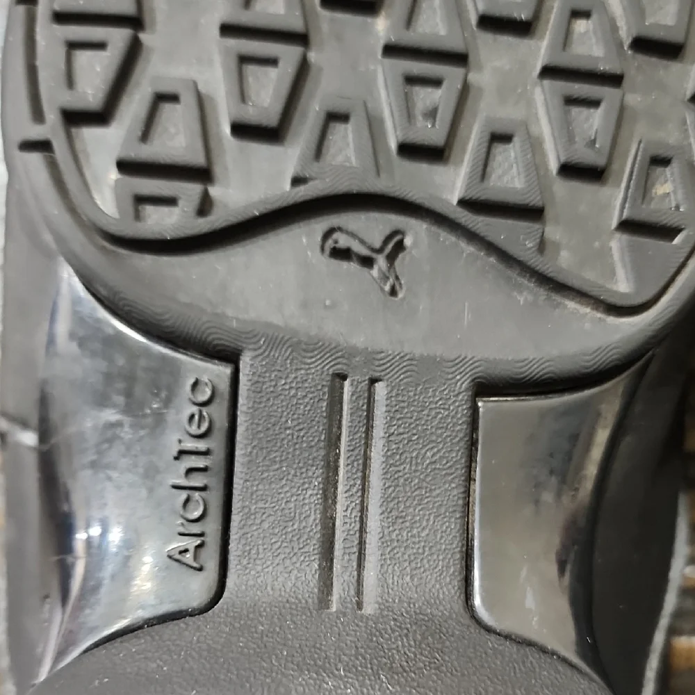 Puma Black Sports Shoes - Picture 5 of 6